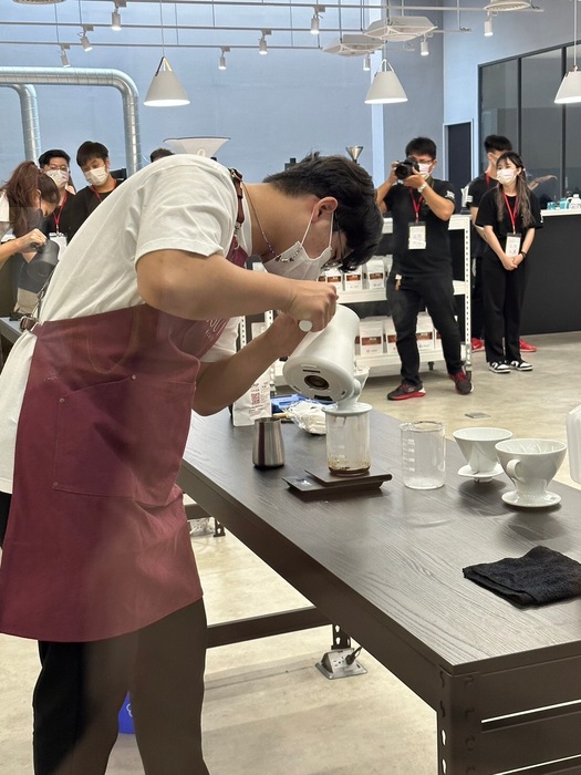 賀 餐飲系學生榮獲2022第三屆崑山盃全國咖啡競賽佳績圖片