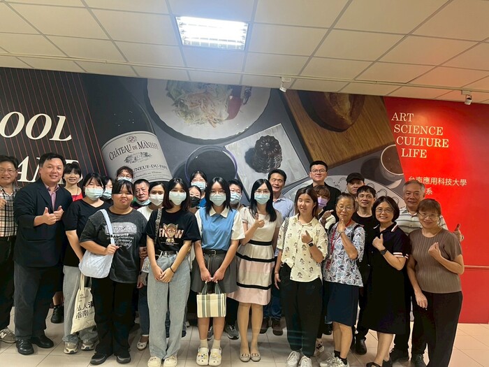 114學年度新生說明會圖片